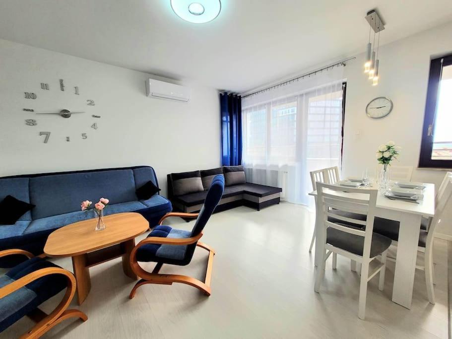 Apartment Sophie 3 Rooms, 2 Bathrooms, 8 Persons Krasków Εξωτερικό φωτογραφία