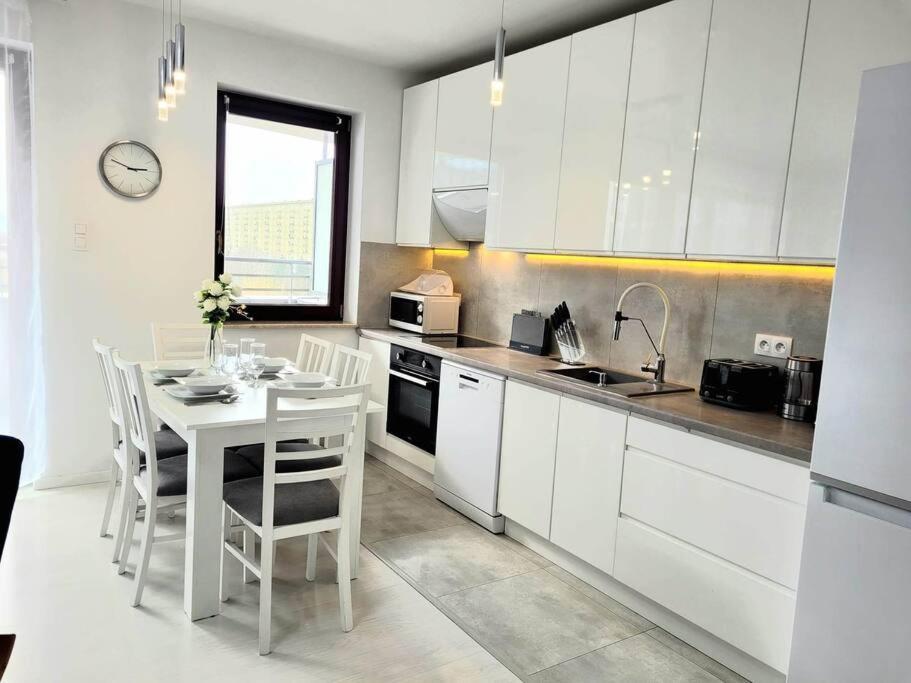 Apartment Sophie 3 Rooms, 2 Bathrooms, 8 Persons Krasków Εξωτερικό φωτογραφία